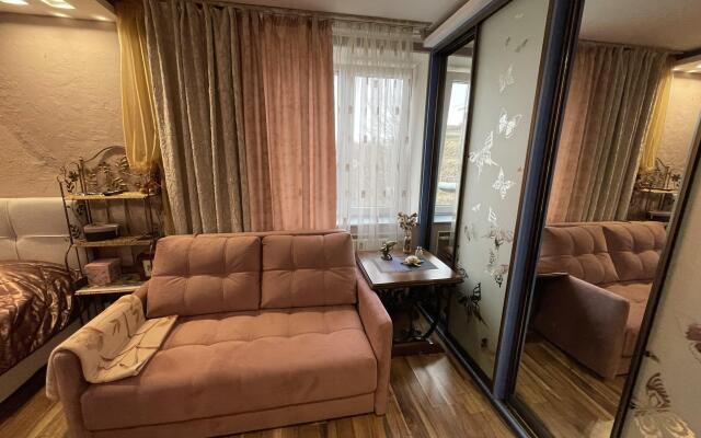 Uyutnye Na Prospekte Tsiolkovskogo Apartments