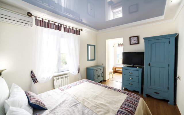 Snegiri Guest House