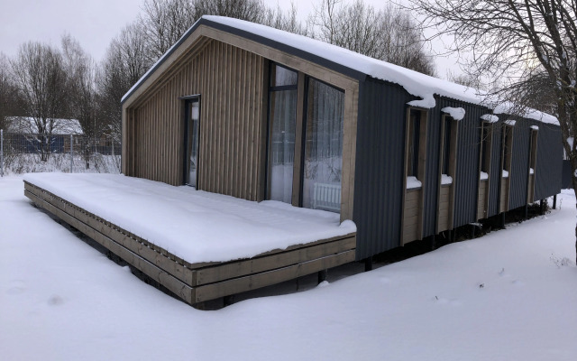 Luxme House Guest House