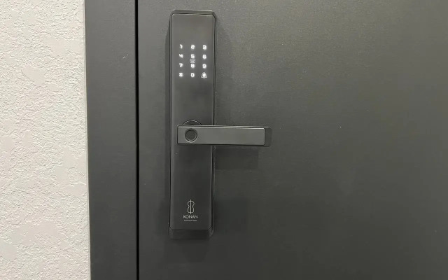 Апартаменты Видовые VEROM с выходом на набережную и парк Дельфин ЖК АTLANTIS