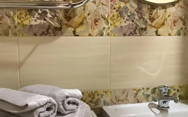 Квартира на Орджоникидзе 3 Хоббиты