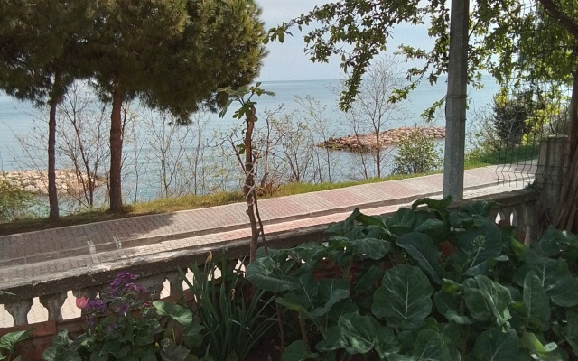 Частный дом Gerze Beyaz Yalı Tatil Evi