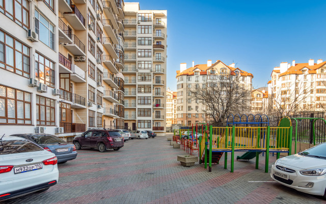 Na Kurortnoy Ulitse 14A Apartments
