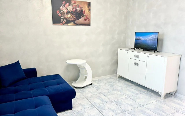 V Zhk Frukty C Uyutnym Vidom Vo Dvor Flat