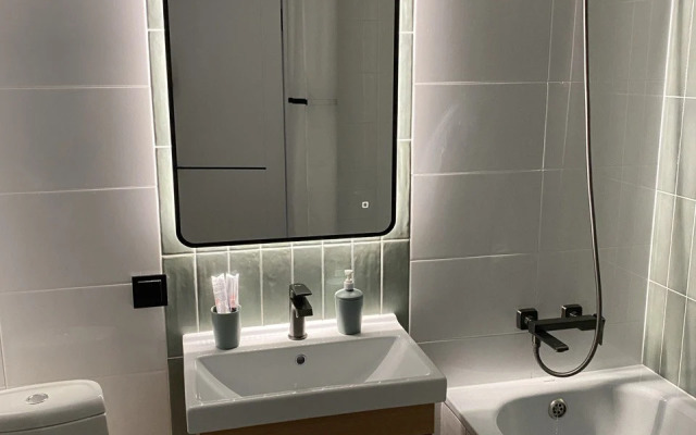 Stilnaya Uyutnaya S Prekrasnym Vidom Na Gorod Flat