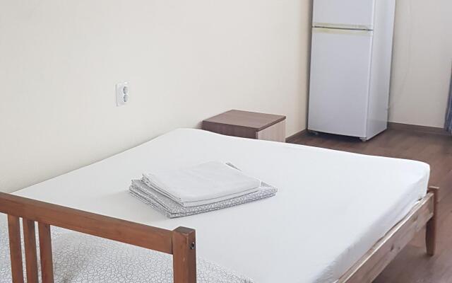 Apartments on Yunaya 17