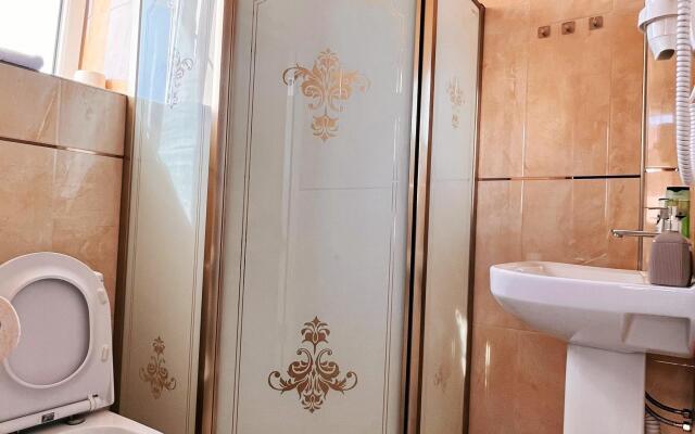 Mariya Guest House