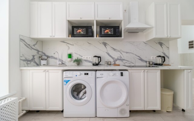 Sutki Rent Apartments near the Mariinsky Theatre are Triple