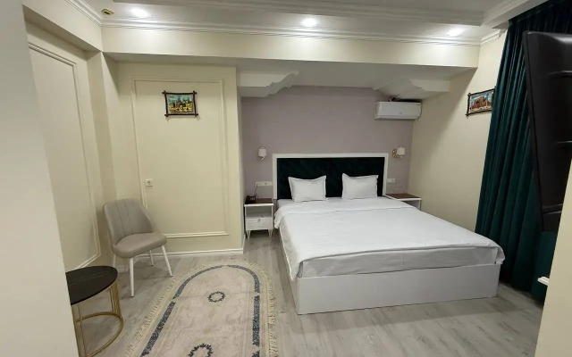 Beksaroy Hotel
