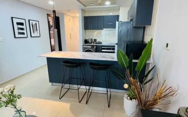 Central 1 BDR Sea and Canal View Apartments