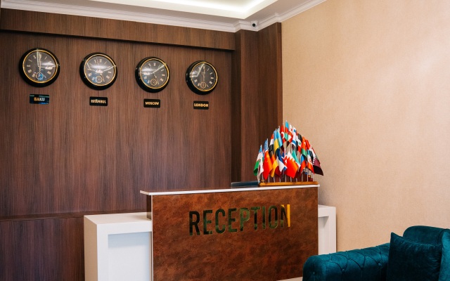 Hotel The Clocktower