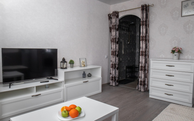 Elena Apart Flat