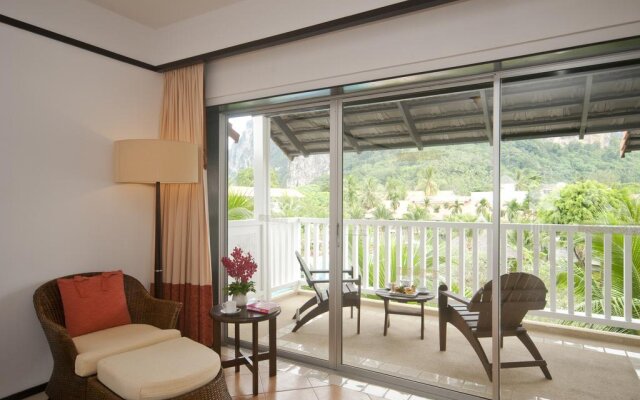 Курортный отель Aonang Villa Resort