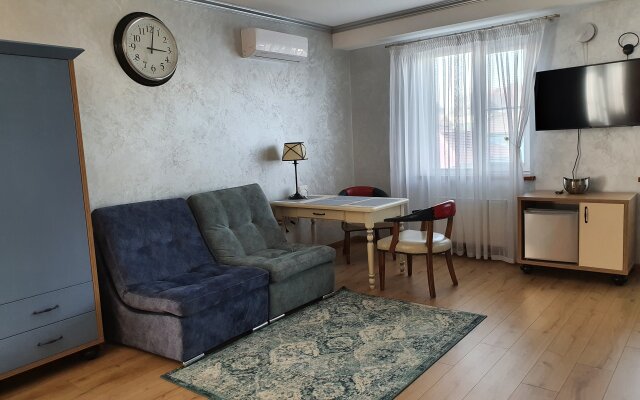 Voyazh Guest House