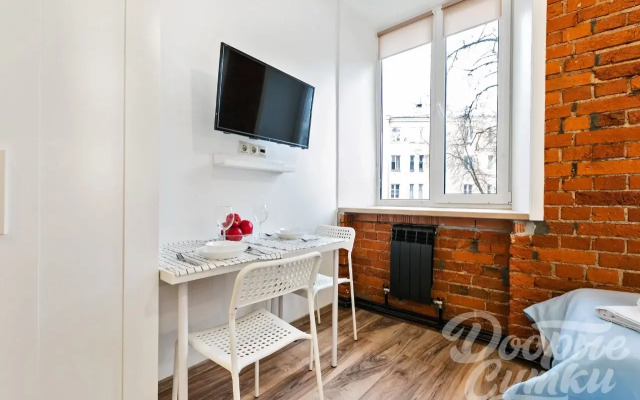 Revolyutsionnyij prospekt 25/12 Lodging house