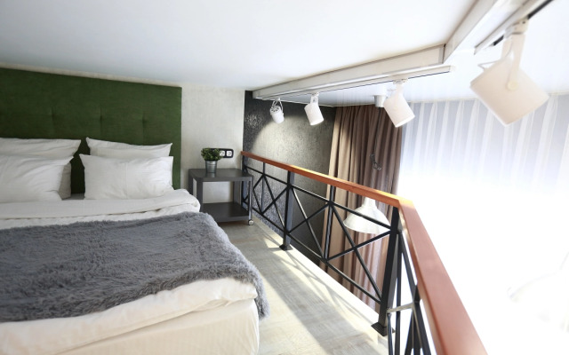REHOME24 APARTMENTS Studiya 4 na 24 etazhe