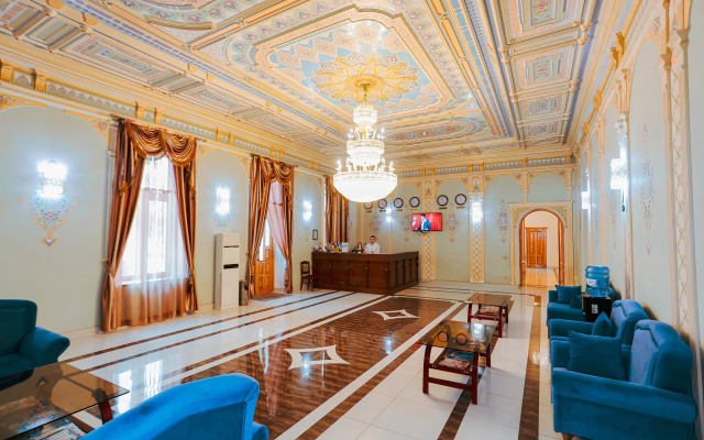 Yangi Sharq Hotel