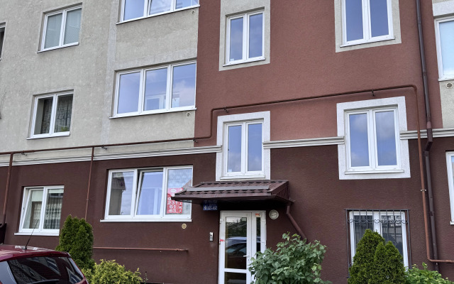 Ryadom S Ashman Parkom Flat