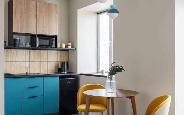 Квартира на Робеспьера 37