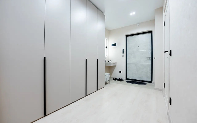 Pyat Zvyozd Kvartira S Konditsionerom V Novom Zhk Apartments