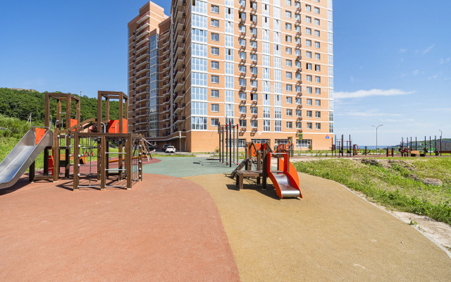 Studiya ryadom s morem Flat