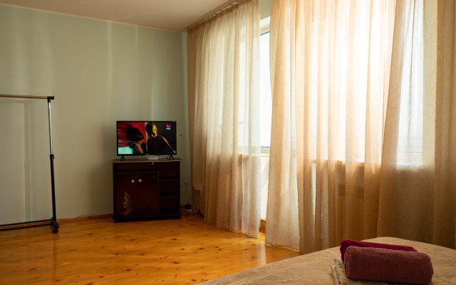 Nakhimova 27 Apartments