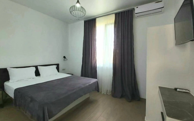 Apartments Pitsunda