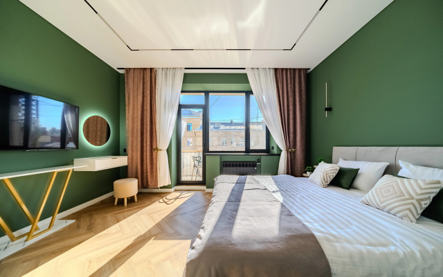 Квартира Дизайнерская Трехкомнатная Квартира