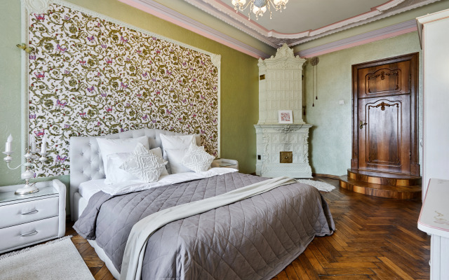 Квартира Просторные апартаменты в центре города