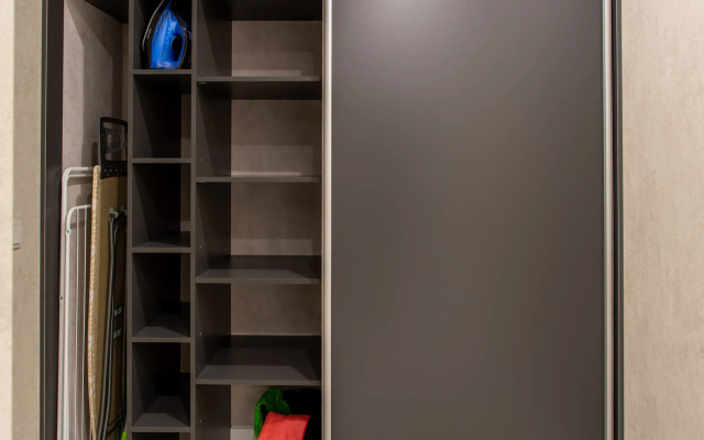 Arthome Flat