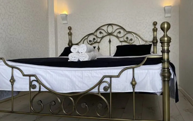 Квартира на Чкалова 65 (2/10)