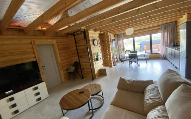 Частный дом Форца Большой на заливе