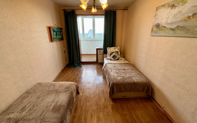 Tryohkomnatnaya v Kalinince Flat
