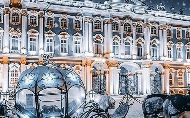 Апартаменты С Видом на Неву и Литейный Мост