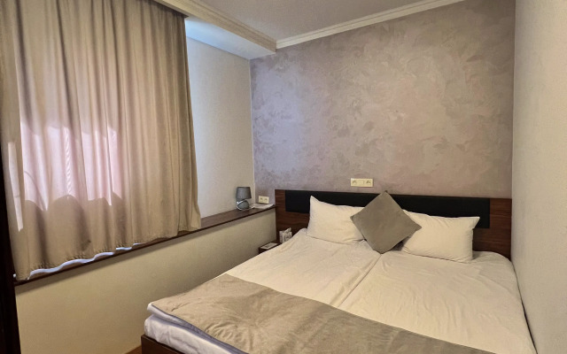 Hotel Mashtots Hotel