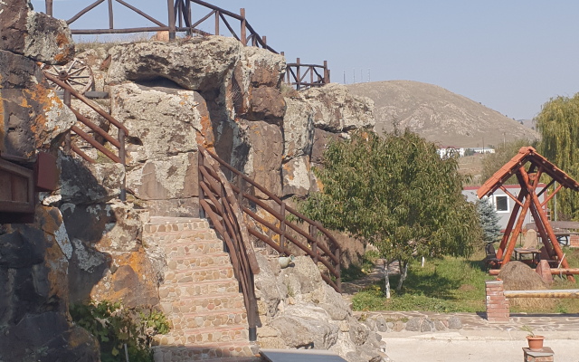 Отель Riverside Inn