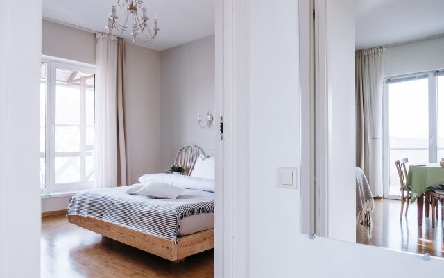 Гостевой Дом с Кипарисами в горах с видом на море