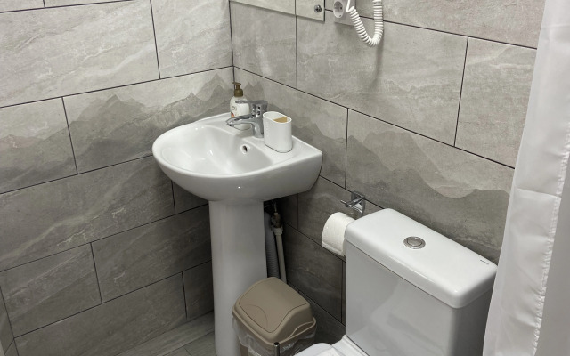 La Skala Guest House
