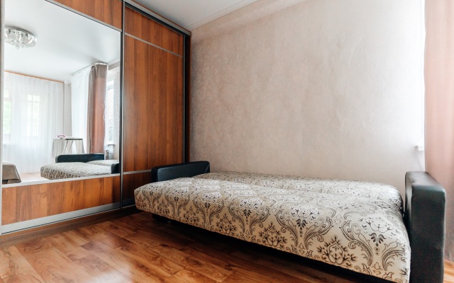 Апартаменты на Маршала Жукова 40