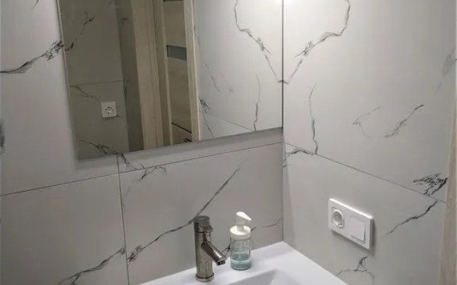 Апартаменты RentHome студия Горчица на Южном шоссе у ТЦ Амбар