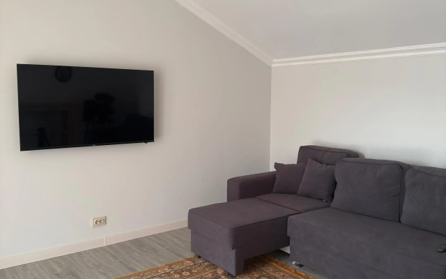 Частный дом двухэтажный на улице Султана Раджабалиева 38