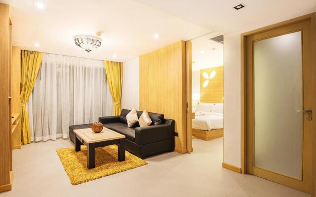 Clarion Hotel Patong Beach