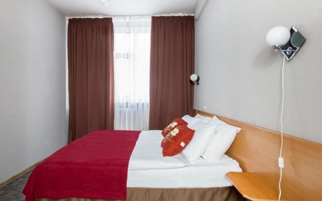 Kenigavto Hotel