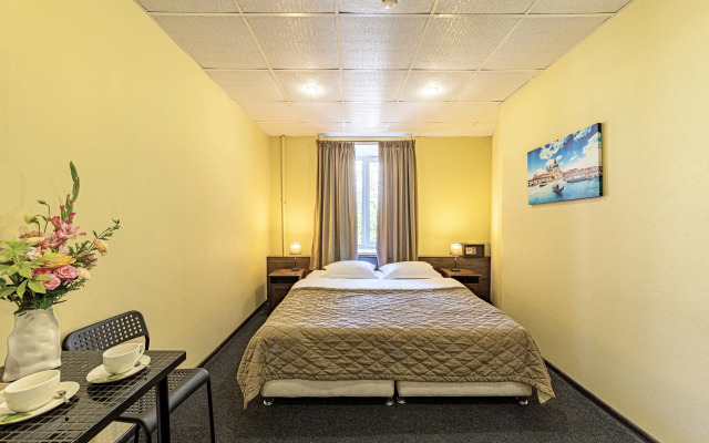 Podyezd №2 Mini-Hotel