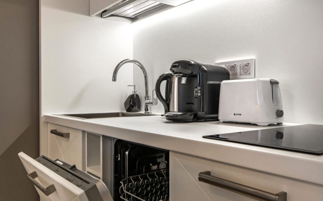 Apartamenty Stilnye Apartamenty U Metro Bukharestskaya Flat