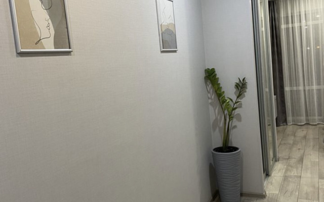 Апартаменты Квартира -Студия на Проспекте Маршала Жукова 110