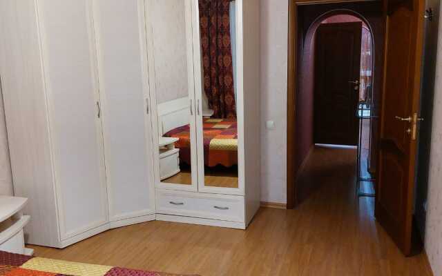 Na Olshtynskoy Flat