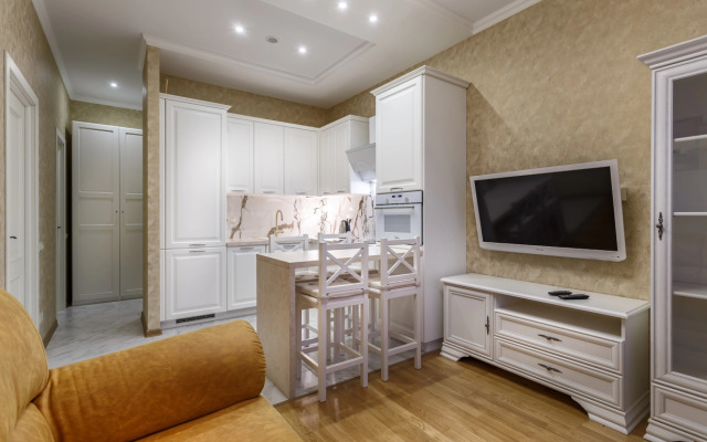FortEstate 5 na Butlerova 7b Apartment