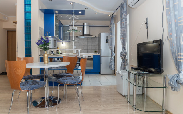 Квартира Двухкомнатная Самал 2 Алматы