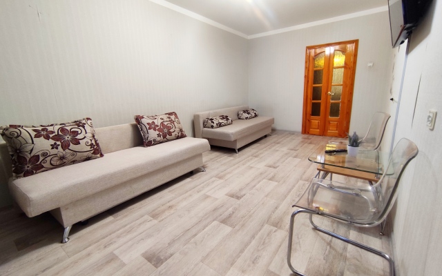 Квартира двухкомнатная рядом с пирамидой Газпрома